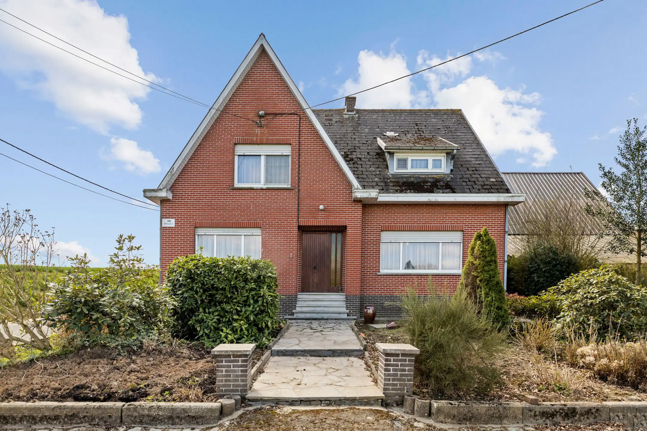 Hoeve met bijgebouwen op  +-75 a foto 2