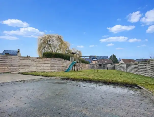 Ruime gezinswoning in het landelijke Gingelom foto 23