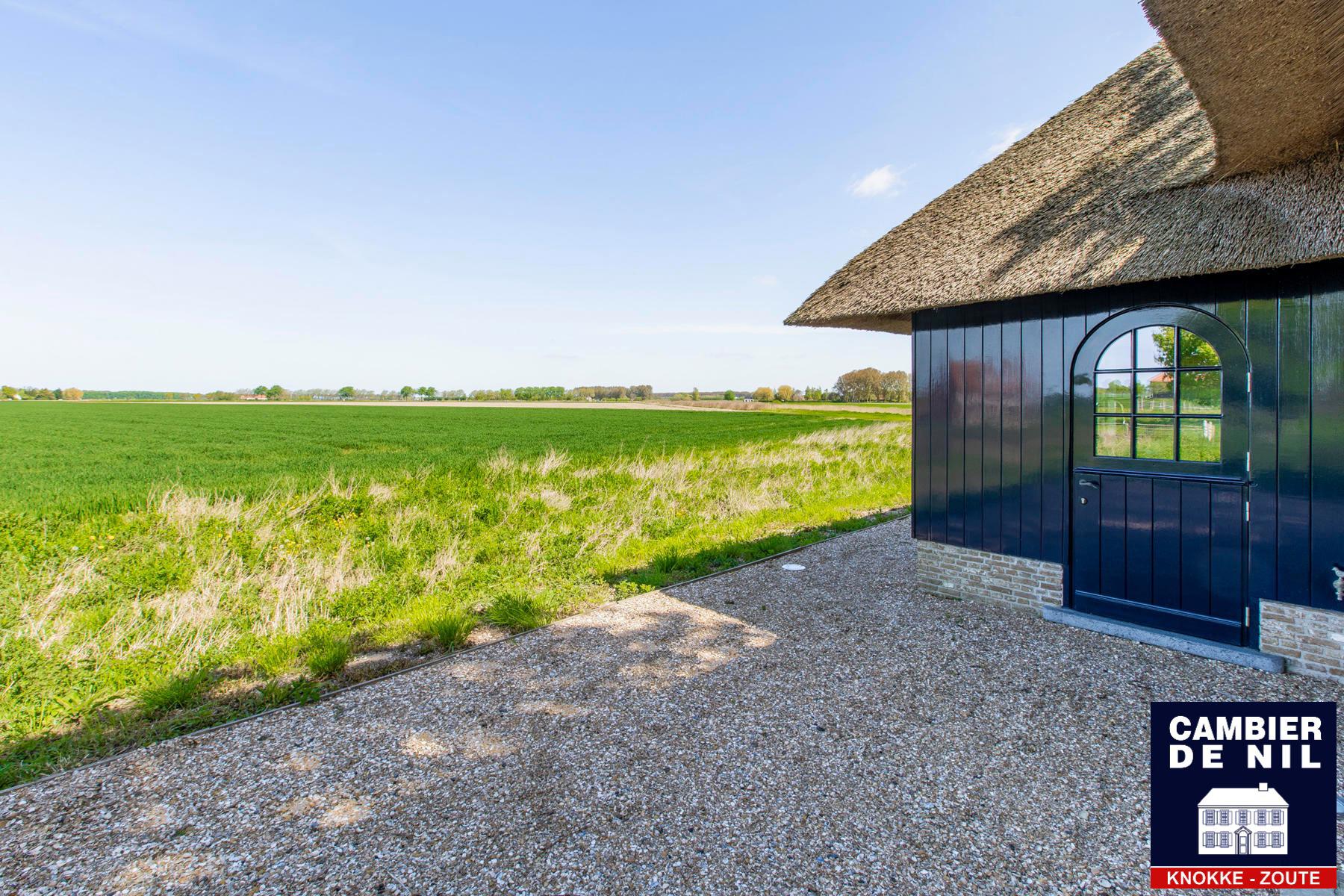 Prachtige woning, rustig gelegen in de polders van Zuidzande foto 16