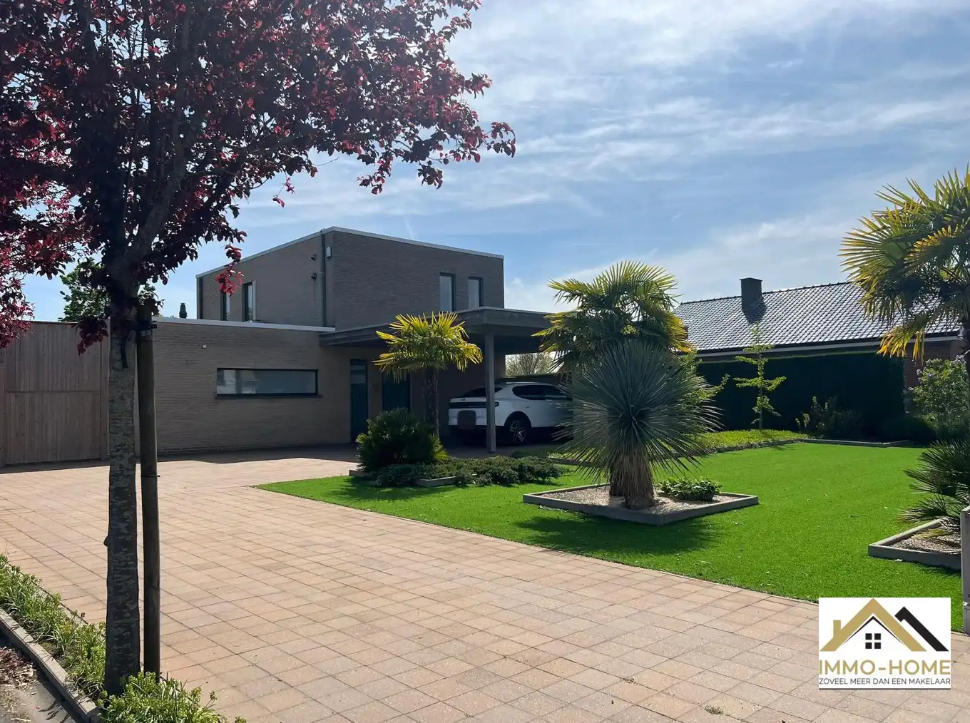 Vrijstaande woning met 3000M2 grond en landelijk uitzicht!! foto 3