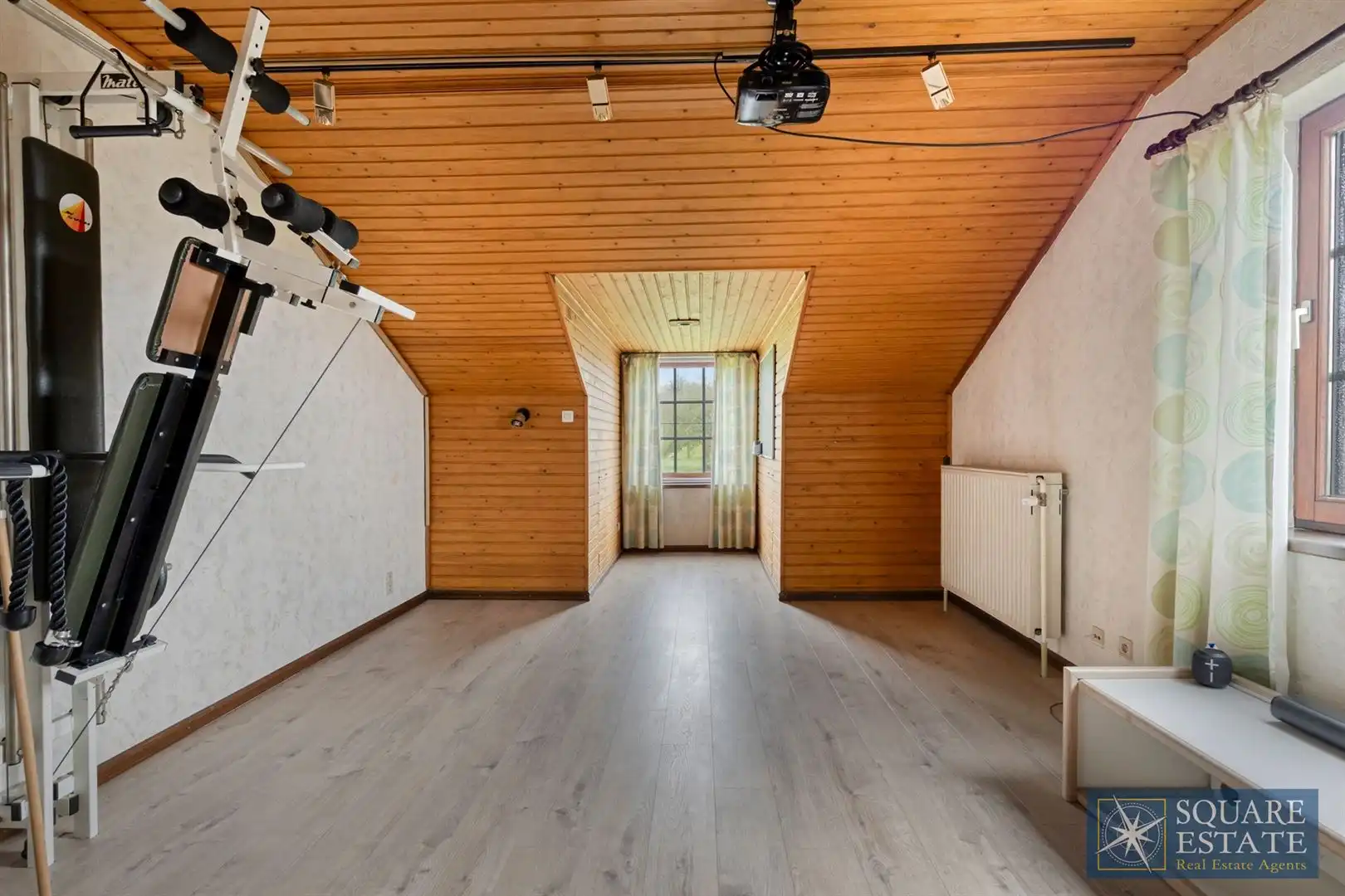 Charmant huis op een perceel van 1,17 hectare, met stal foto 17