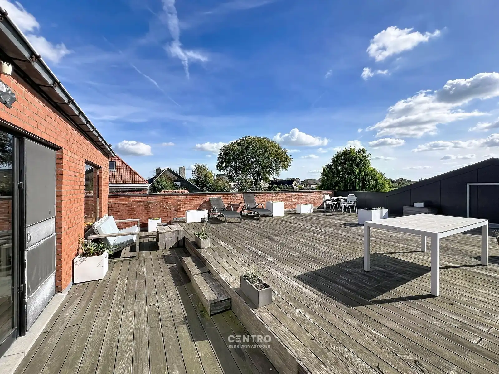 Ruimtelijk magazijn met toonzaal, kantoor en woonst te Lichtervelde, ideaal voor wonen én werken op een perceel van 1.002m²! foto 37