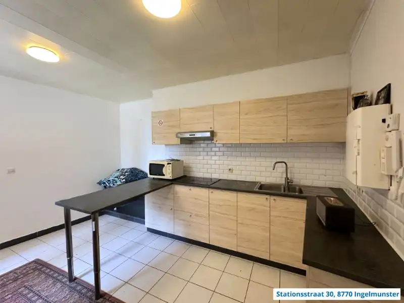 6 studio's en handelszaak met zicht op Kasteel van Ingelmunster. foto 5