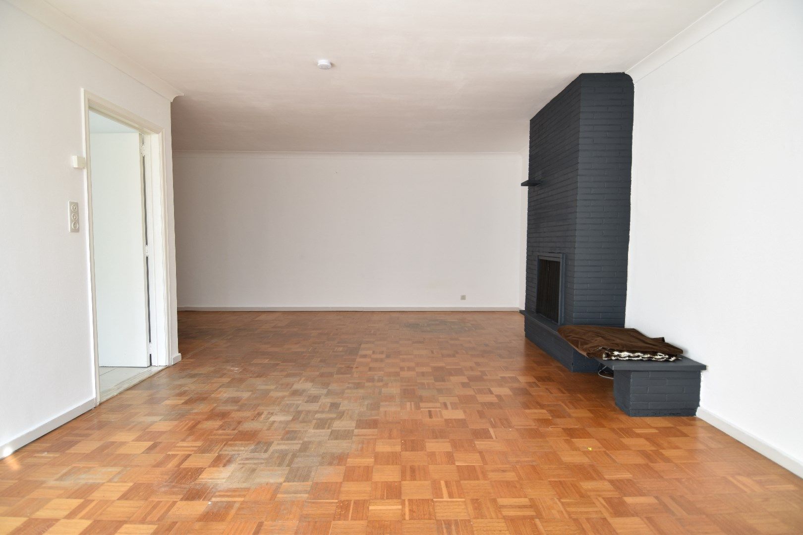 Instapklaar 2-slaapkamerappartement met terras te koop in Gullegem-centrum foto 8