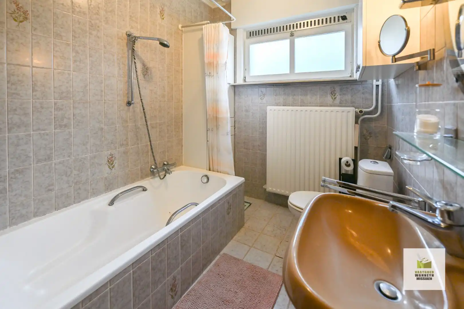 Gelijkvloerse alleenstaande woning met 5 slaapkamers op 657m2 foto 20