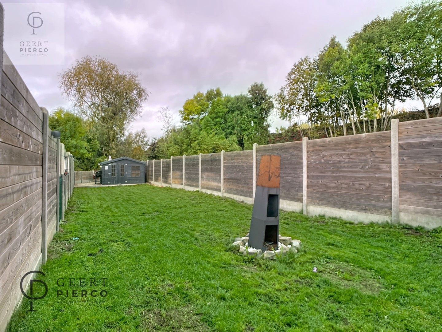 Gerenoveerde woning met leuke tuin. foto 28