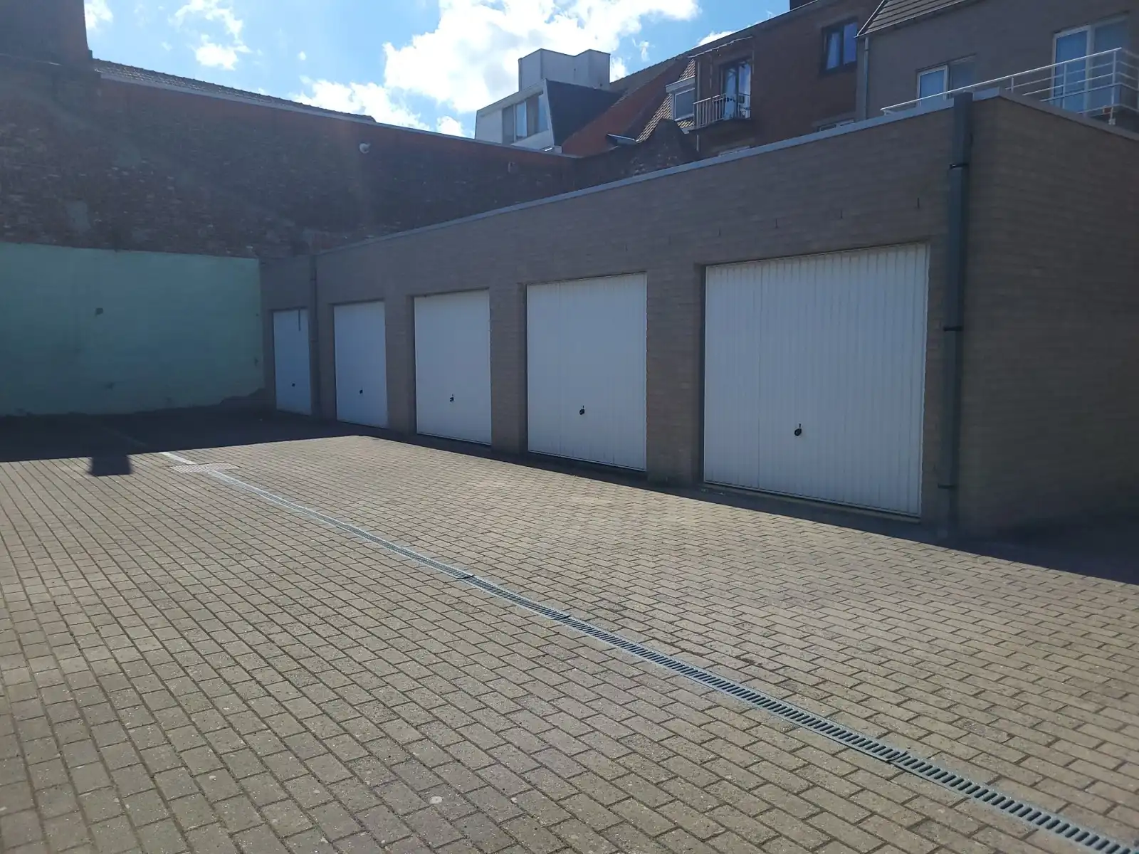 Garage te huur centrum Deinze foto 3