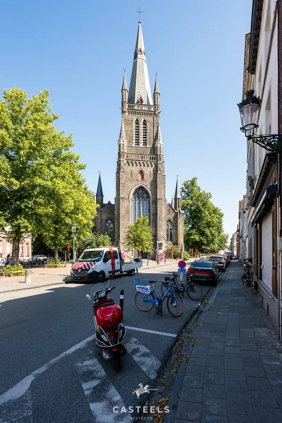 Ruime duplex met terras van 43 m² in hartje Brugge foto 33