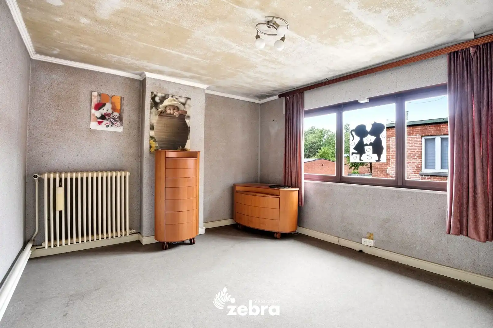 Ruime woning met 4 slaapkamers en tuin te Oostrozebeke! foto 19
