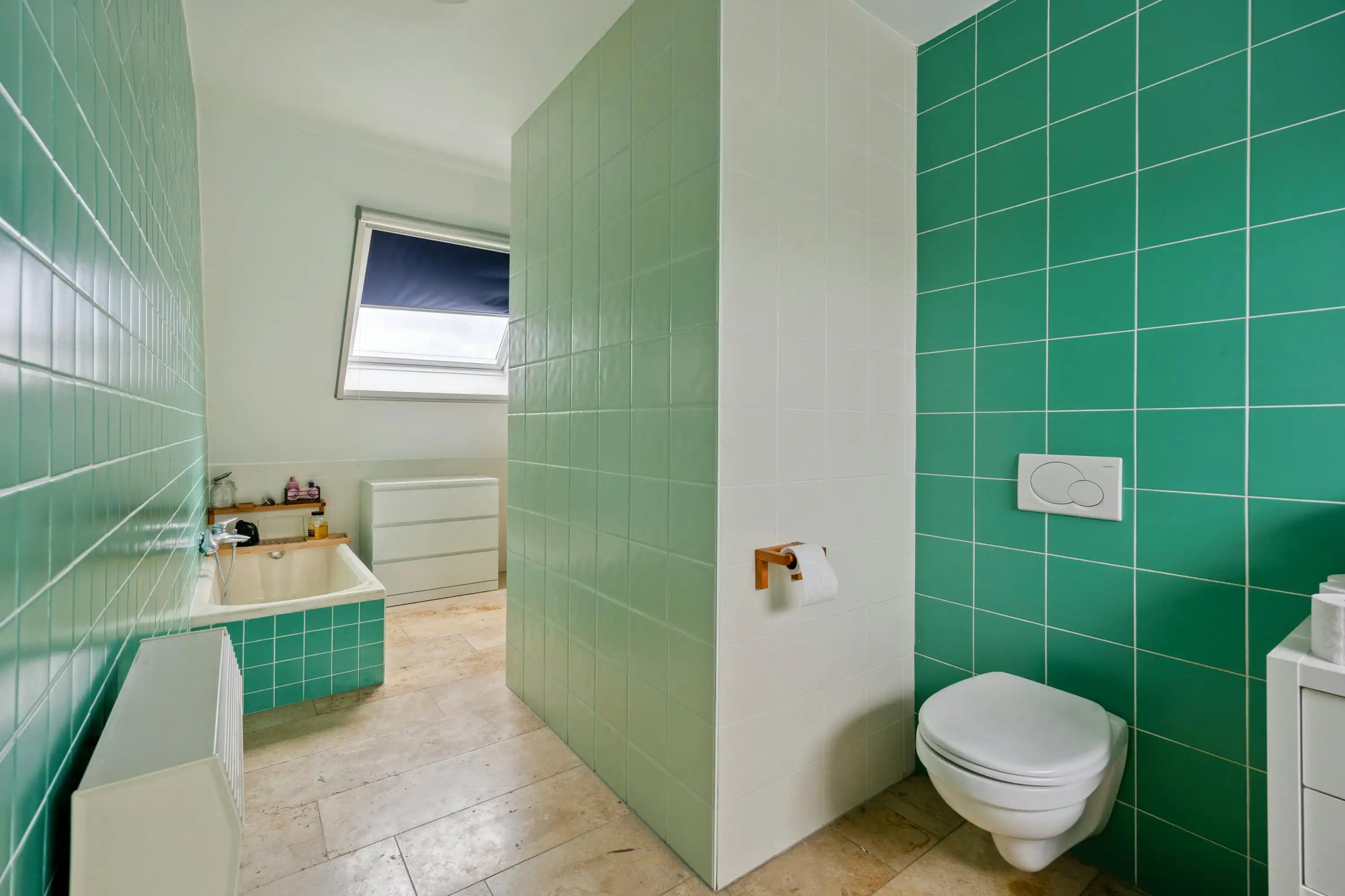 Duplexappartement met 2 slpks te koop in centrum van Essen! foto 23