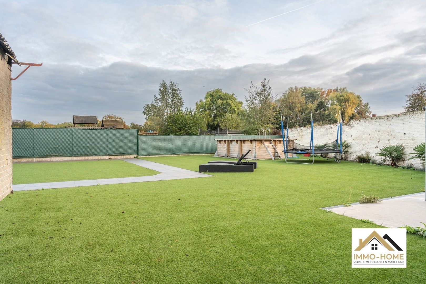 Instapklare woning met ruime opslagplaats!  foto 6