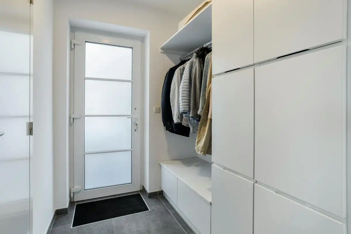 Moderne en energiezuinige halfopen bebouwing te koop foto 4