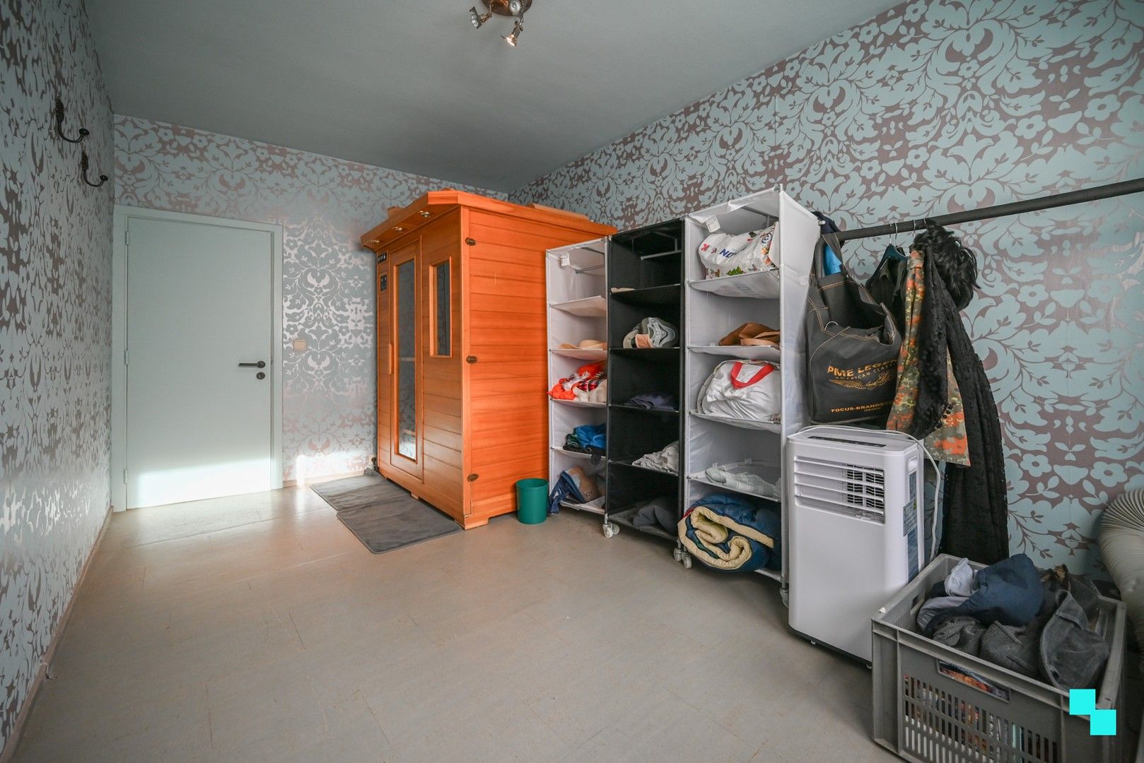 Prachtige woning met vier slaapkamers nabij centrum Izegem foto 22