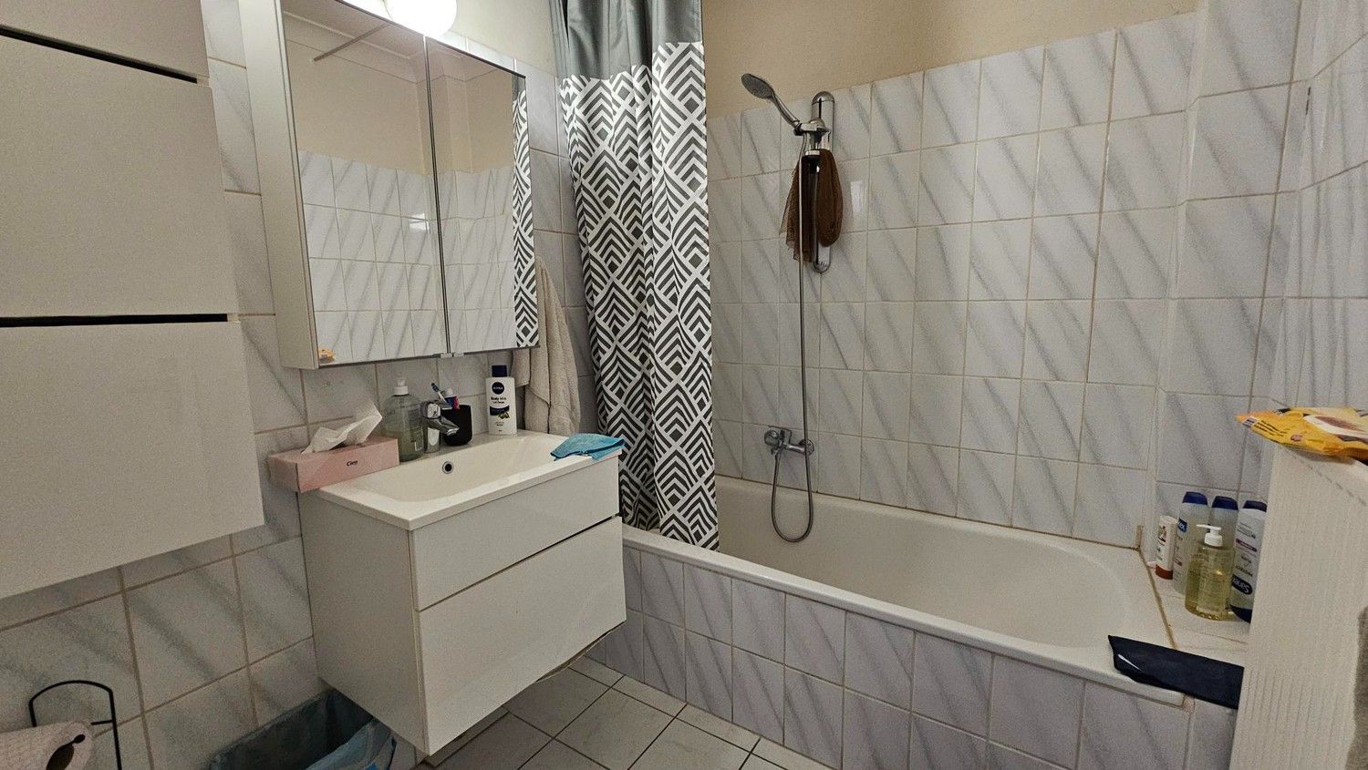 Appartement met 1 slaapkamer en autostaanplaats. foto 5