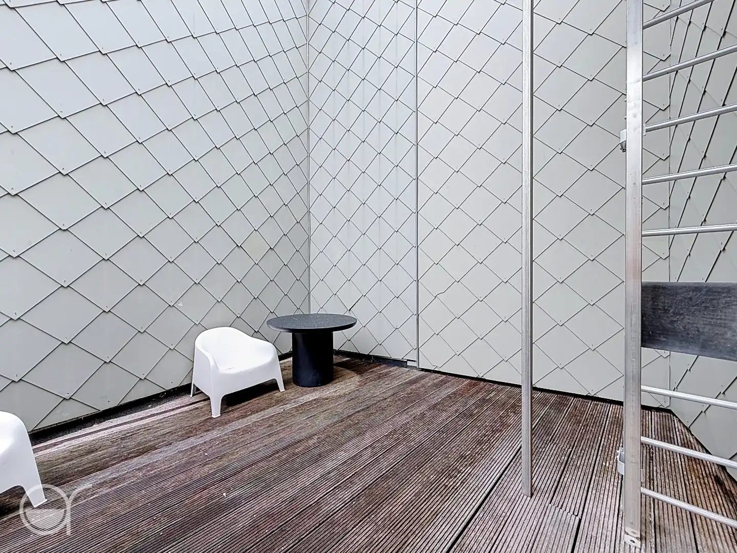 Gemeubeld duplex appartement met 2 slaapkamers & bureau – centrum Gent foto 3