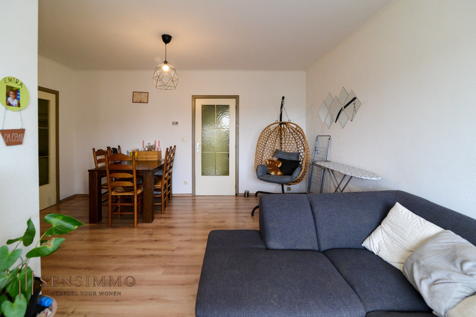 Centraal gelegen 2-slaapkamerappartement met balkon en rendement in hartje Genk foto 4