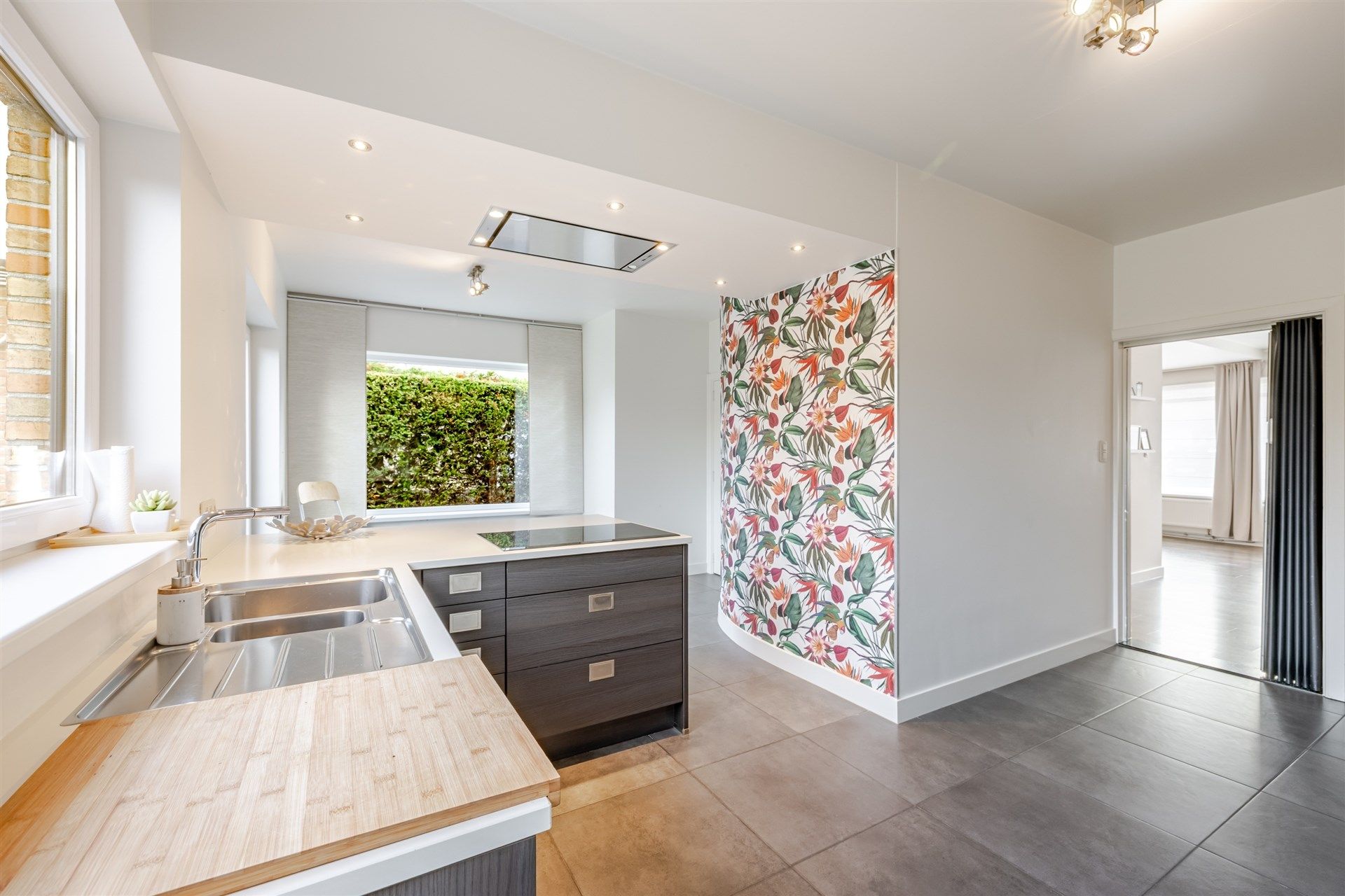 Modern ingerichte gezinswoning met uitstekende ligging nabij Aalst foto 4