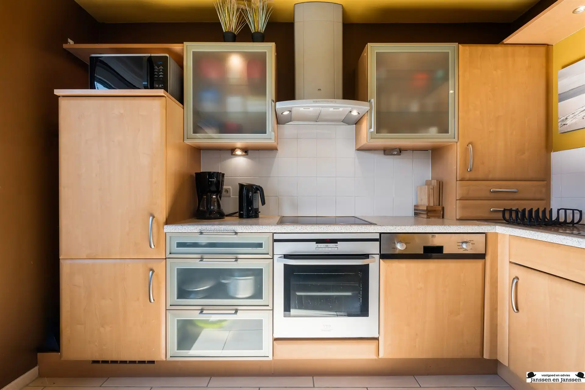 Duplex appartement met ondergrondse parking nabij het strand foto 7