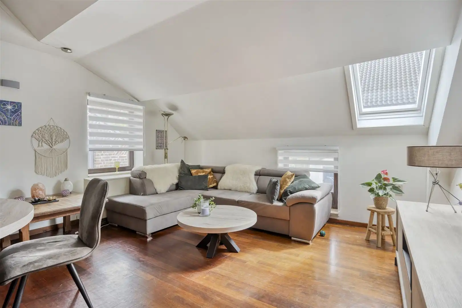 TE KOOP: Woning met handelsruimte en appartement in Eksel! foto 38