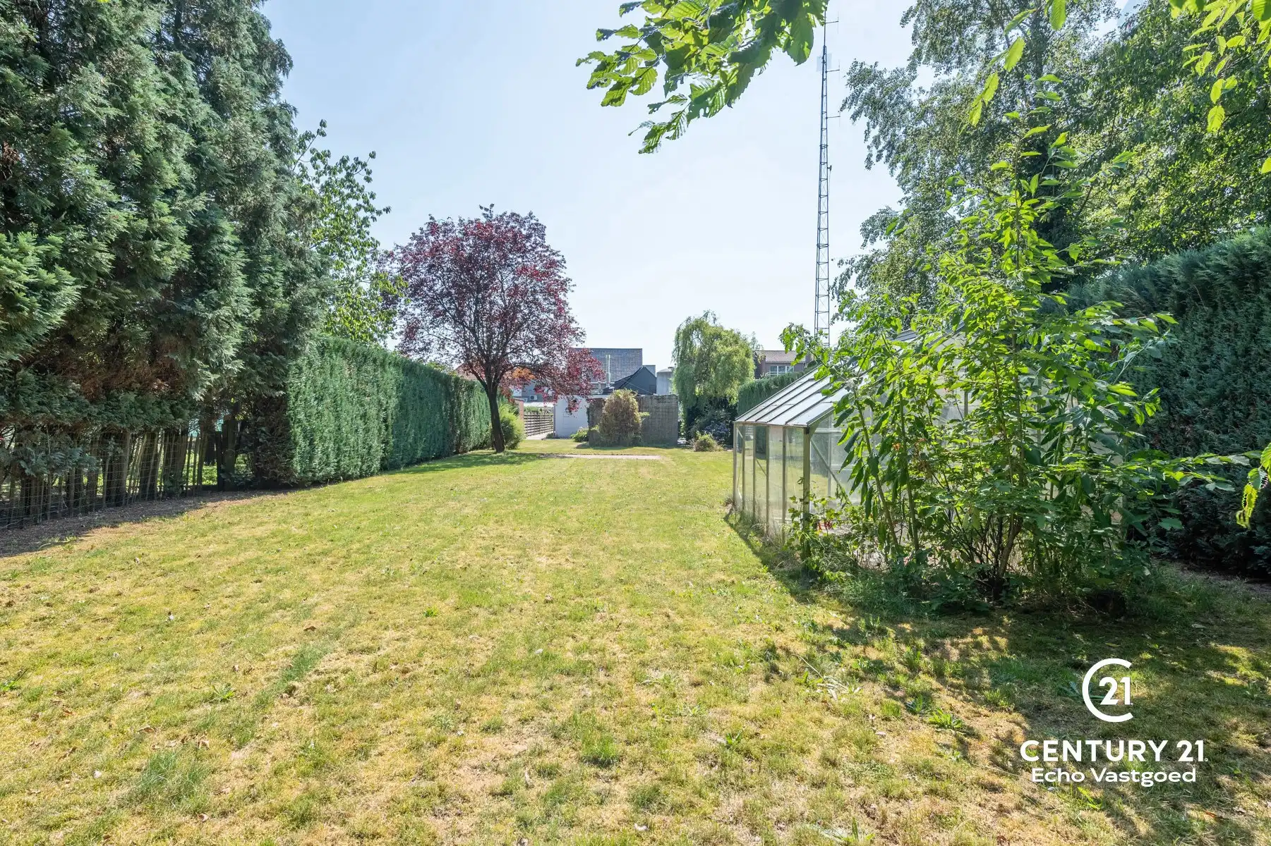 Uitzonderlijk handelspand met woonst, tuin en mogelijkheden foto 28
