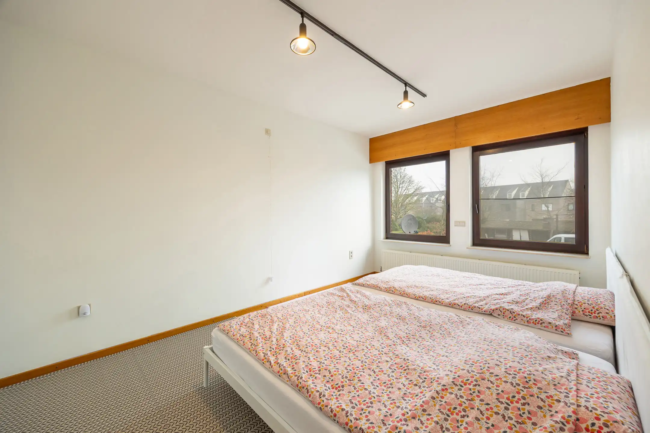 Ruime woning met 4-5 slpks en grote bureauruimte te Turnhout foto 21