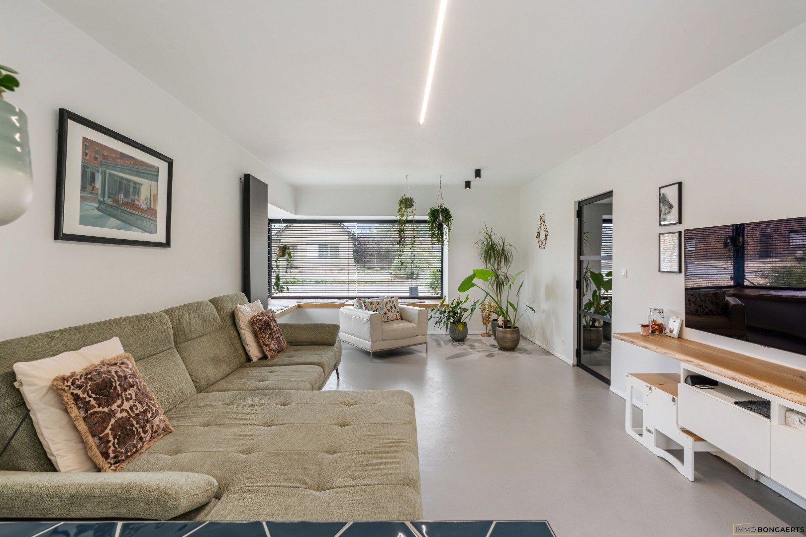 Ruime woning met 4 slaapkamers foto 8