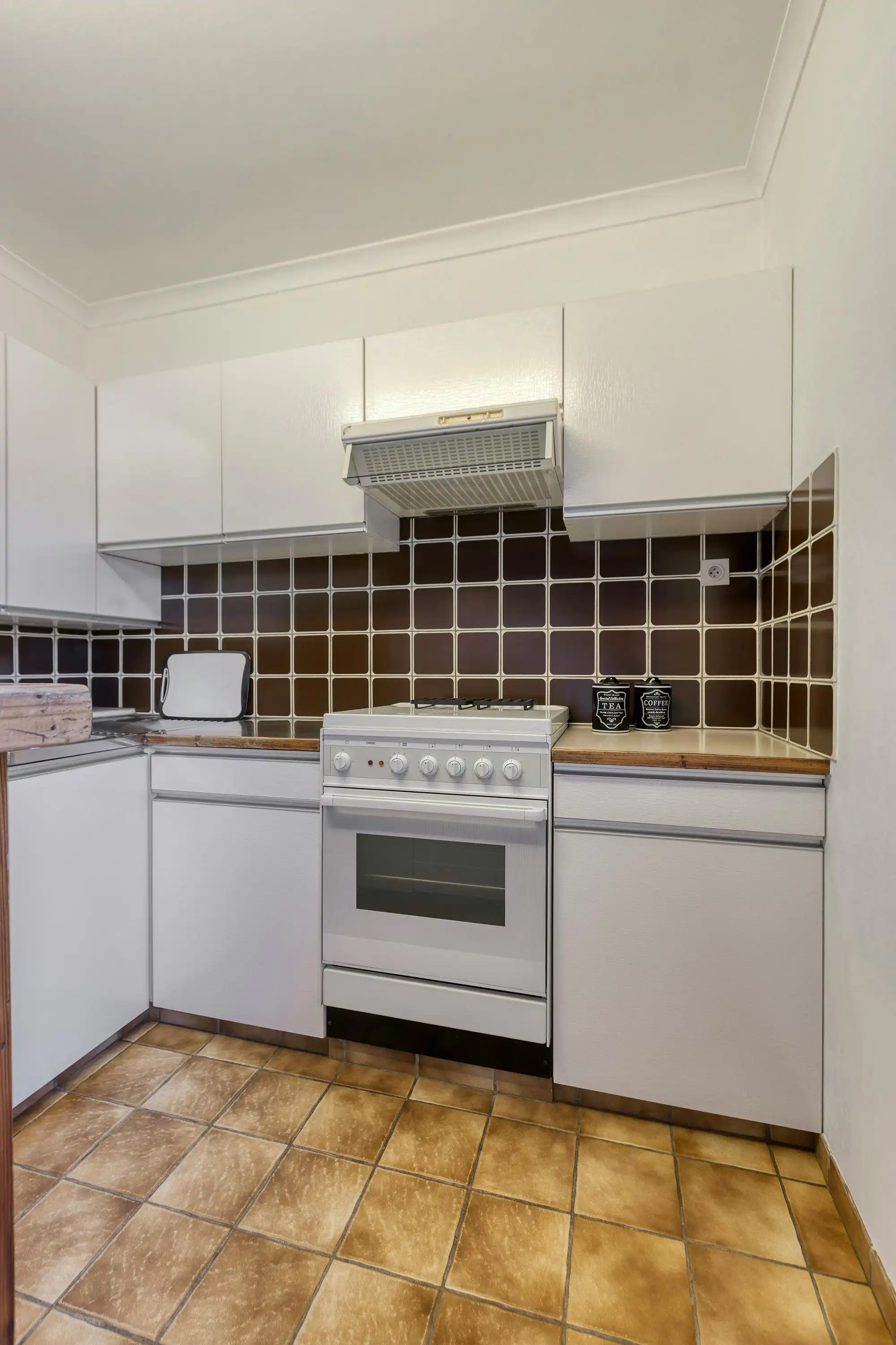 3 woningen als één geheel te koop op toplocatie in Zonhoven foto 8