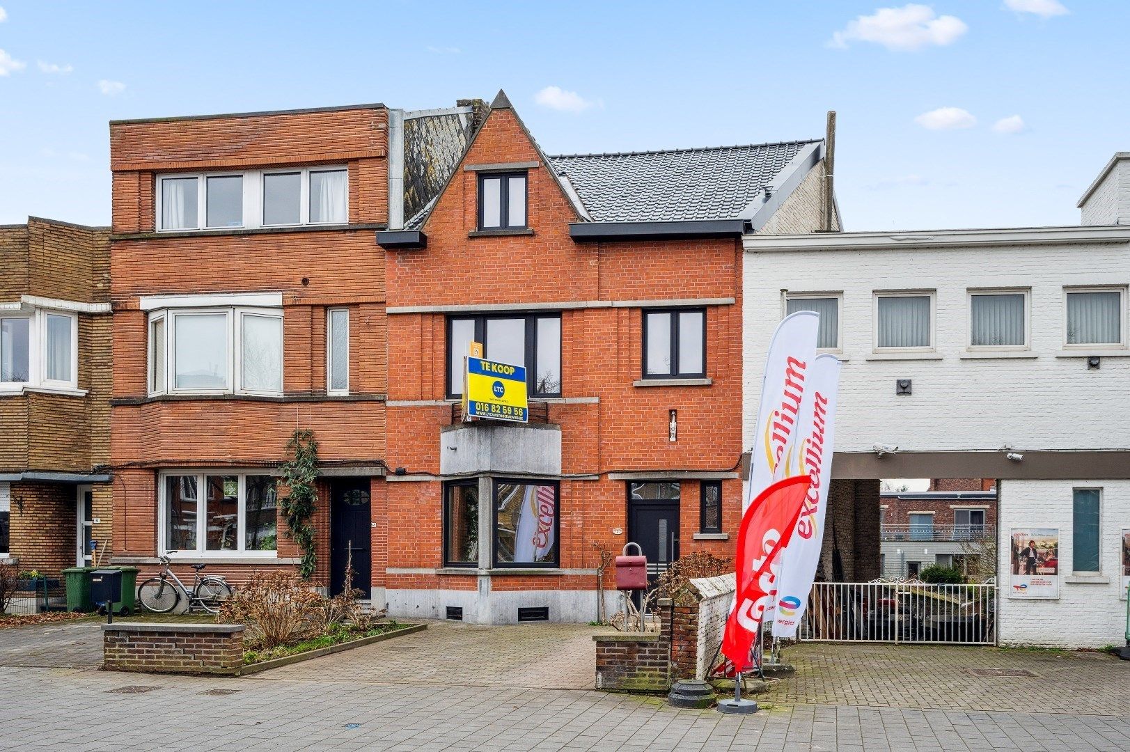 Super energiezuinige herenwoning EPC "A", 4 grote slpk, tuin op het zuiden, autostaanplaats  foto 26