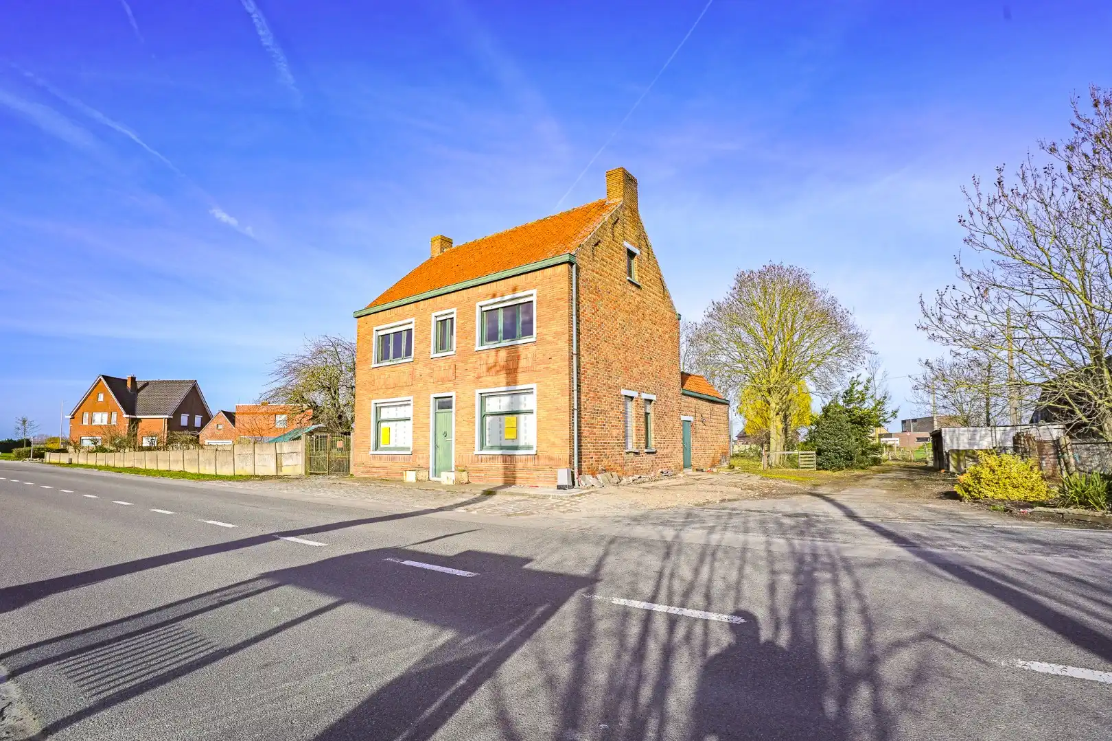 Te renoveren woning met 5 slaapkamers op 8.102 m²  te Diksmuide! foto 11