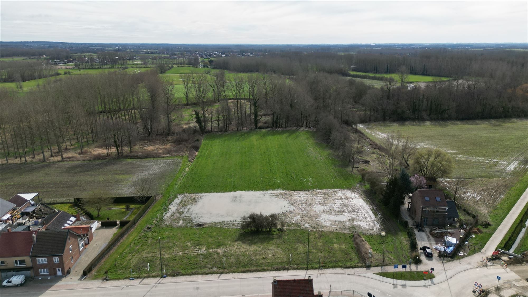 GOED GELEGEN BOUWGROND VAN 7A44CA GESCHIKT VOOR OPEN BEBOUWING  foto 2