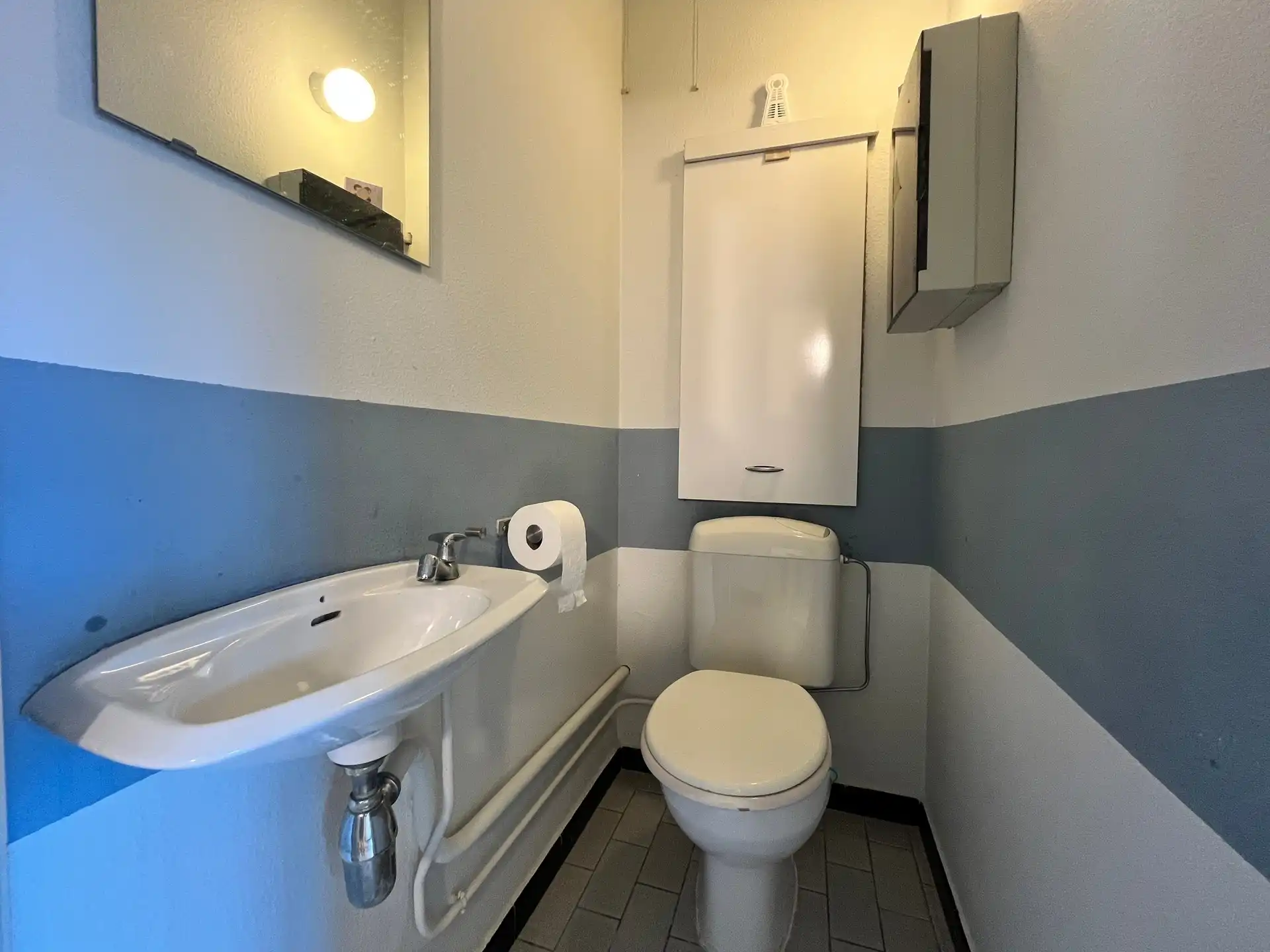 2 slaapkamer appartement met terras  foto 9