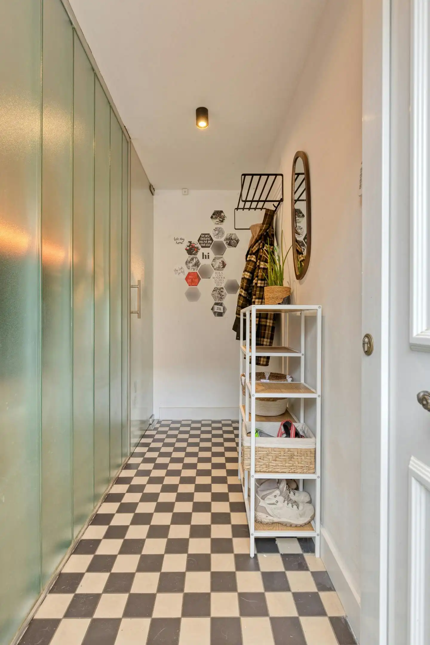 Instapklare woning met gunstig EPC te koop centrum Stabroek! foto 2