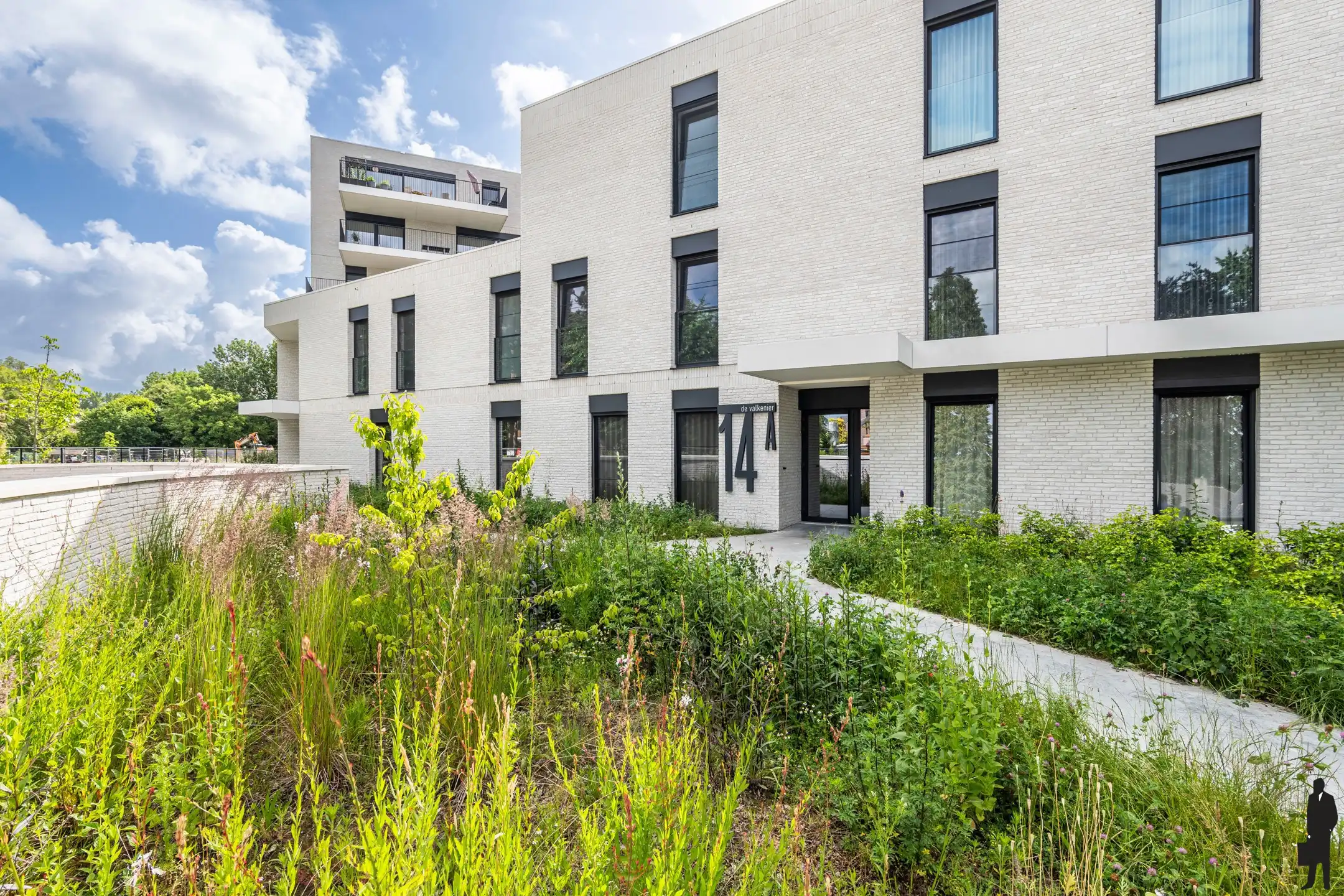 Uitstekend instapklaar appartement met groot terras in Arendonk foto 23