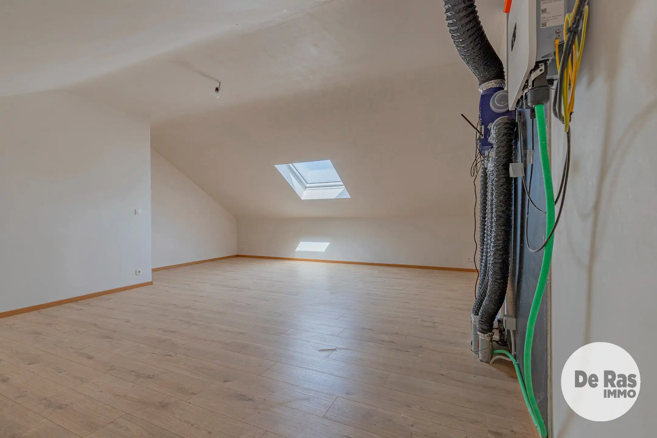 DENDERHOUTEM - Lichtrijke nieuwbouwwoning 3 slpks foto 15