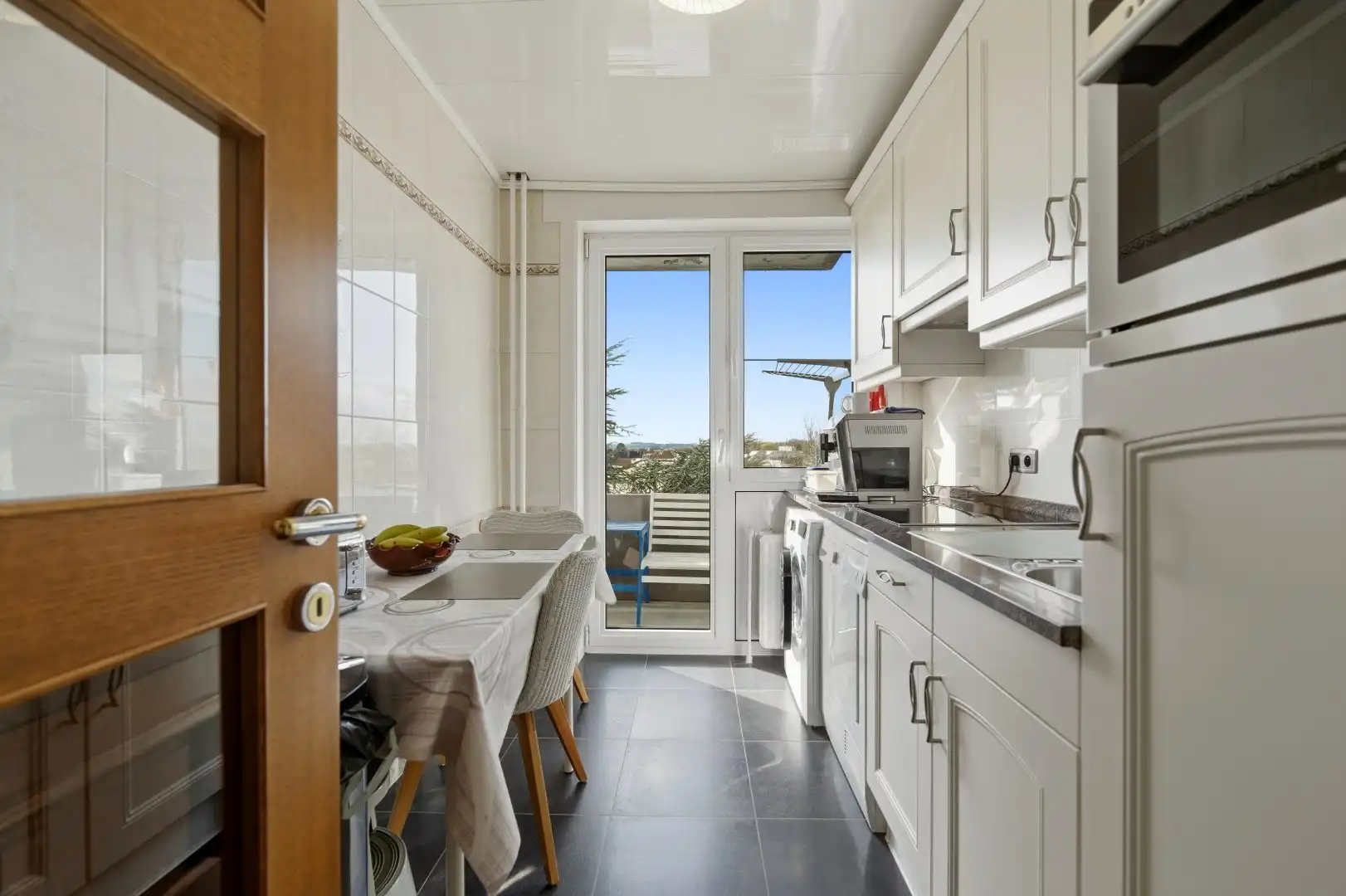 Instapklaar appartement met 2 slaapkamers op een ideale locatie te Tienen foto 9