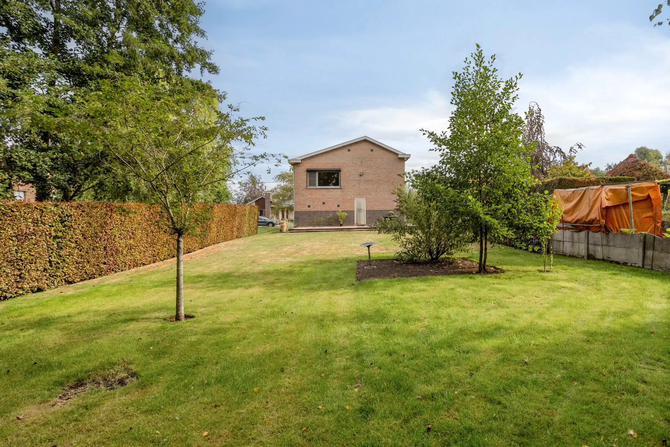 Perfect onderhouden woning met 3 slaapkamers op 8 are foto 32