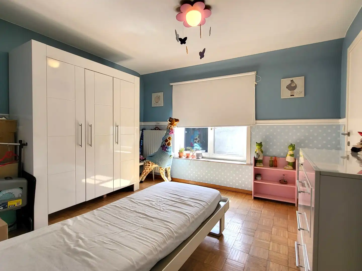 Exclusief wonen & ondernemen: imposante villa met volwaardige praktijk en aparte toegang op commerciële topligging, een perceel van 1.139 m² en met maar liefst 532 m² bewoonbare oppervlakte. foto 23