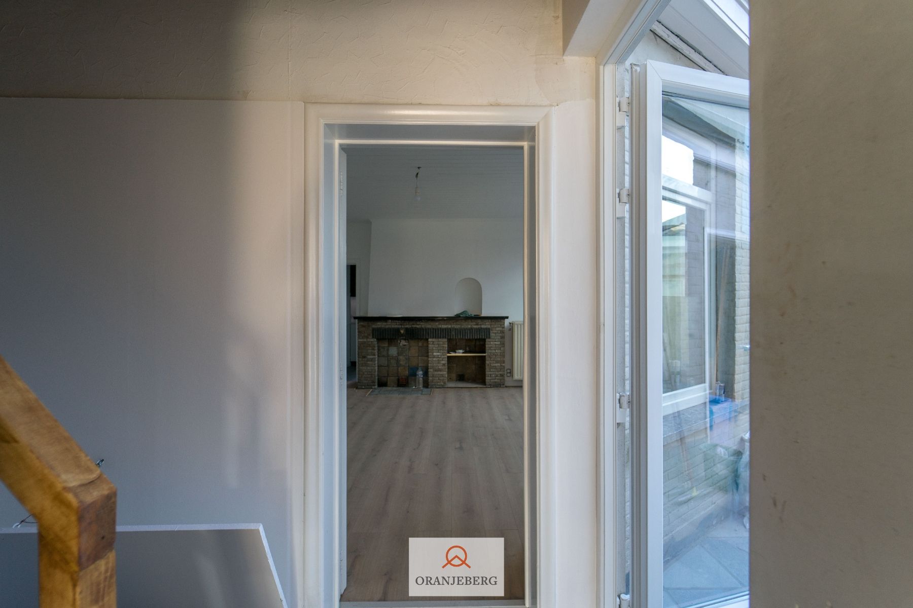 Handelspand met woonst op commercieel strategische ligging te Gent/Melle foto 19