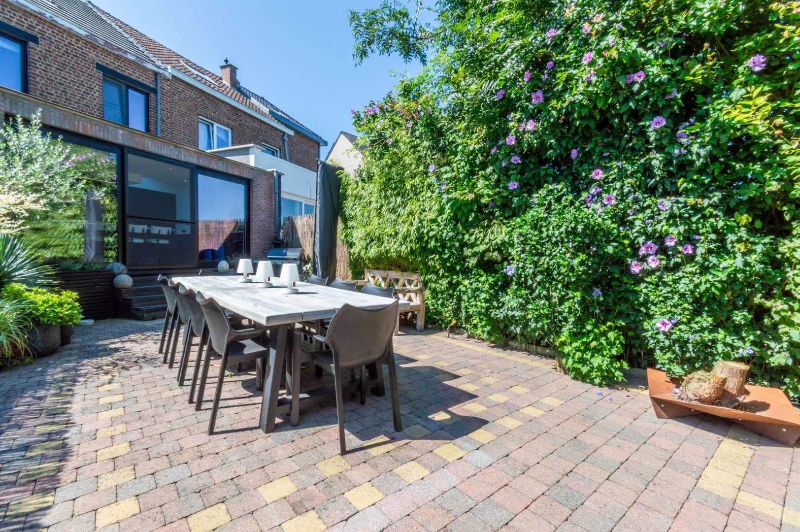 !!! OPTIE !!! Volledig gerenoveerde woning met 3 slp + bureau & 2 bdk! foto 22