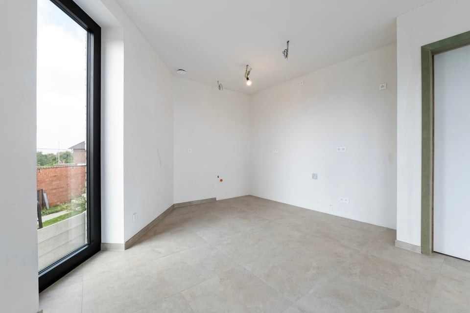 2-SLP APPARTEMENT OP 1STE VERDIEP MET RUIM TERRAS foto 13