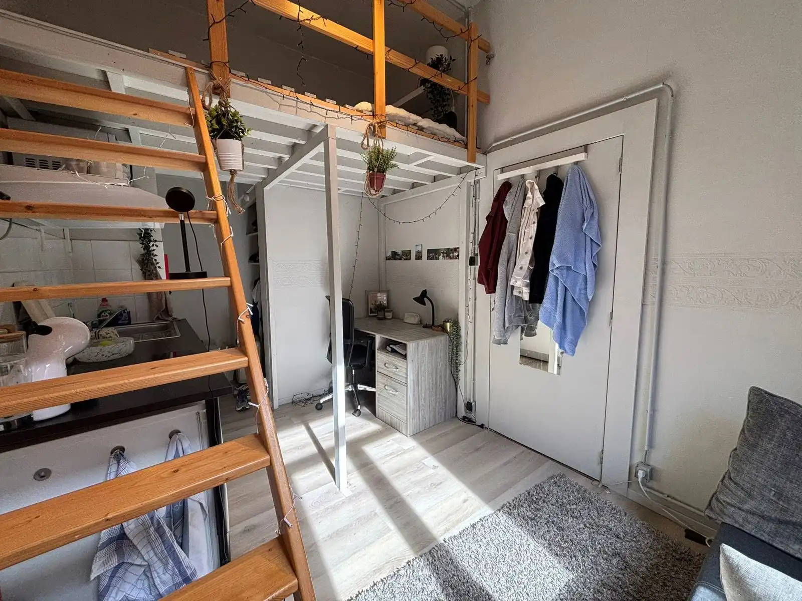 Kamer met kitchenette en hoogslaper!  foto 2