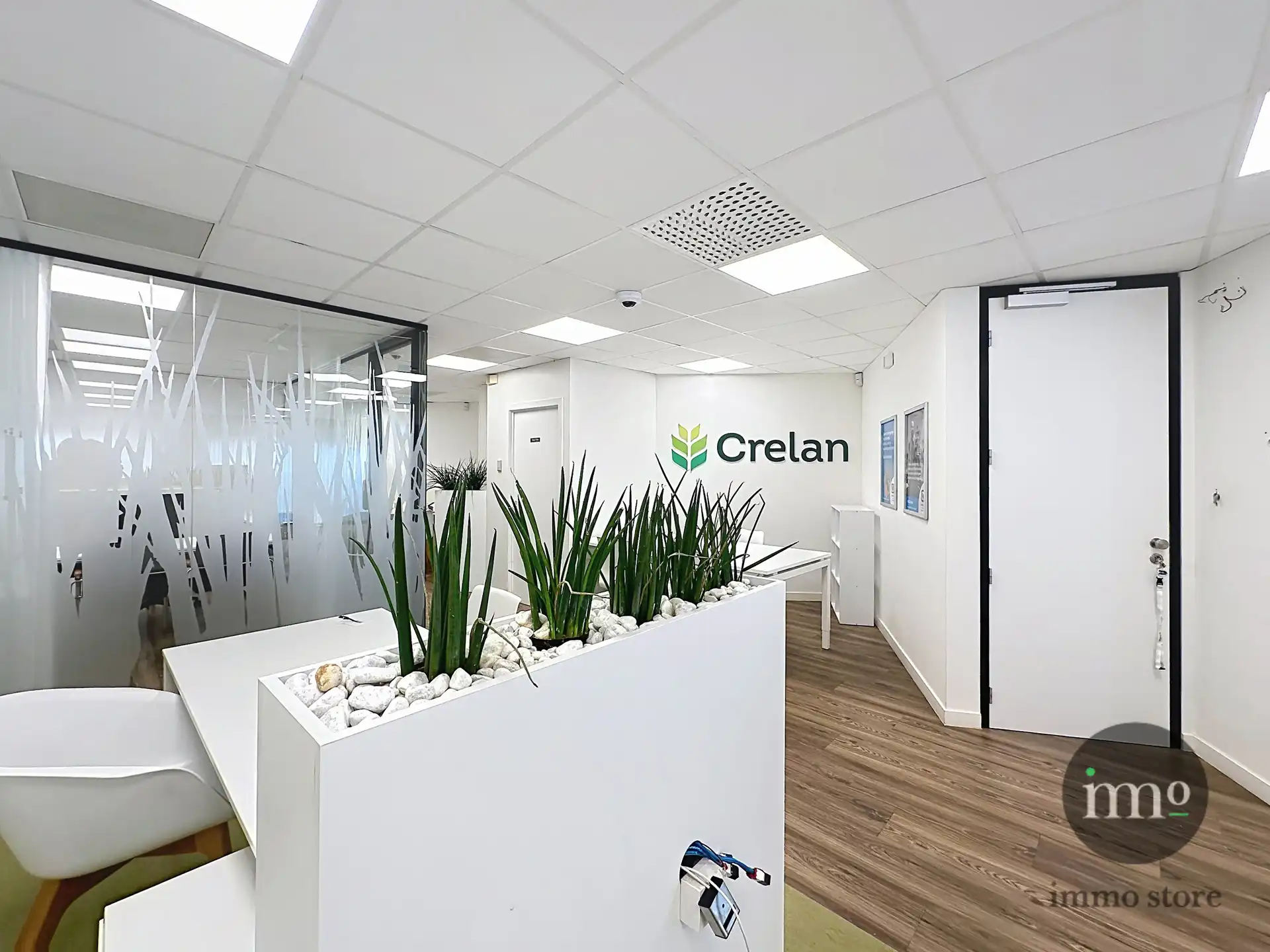 Commercieel gelijkvloerscentrum Dilbeek - 120m² - 3 autostaanplaatsen foto 4