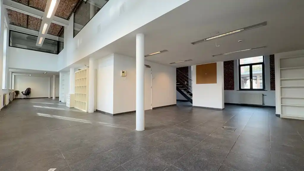 Prachtige loftkantoren te huur in Gent-centrum foto 26