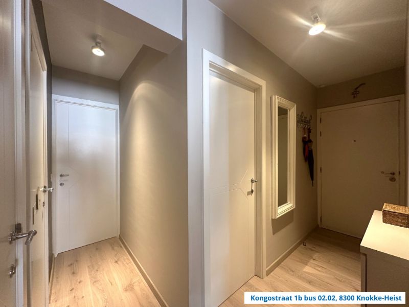 6 studio's (Ingelmunster) + appartement (Knokke) foto 19