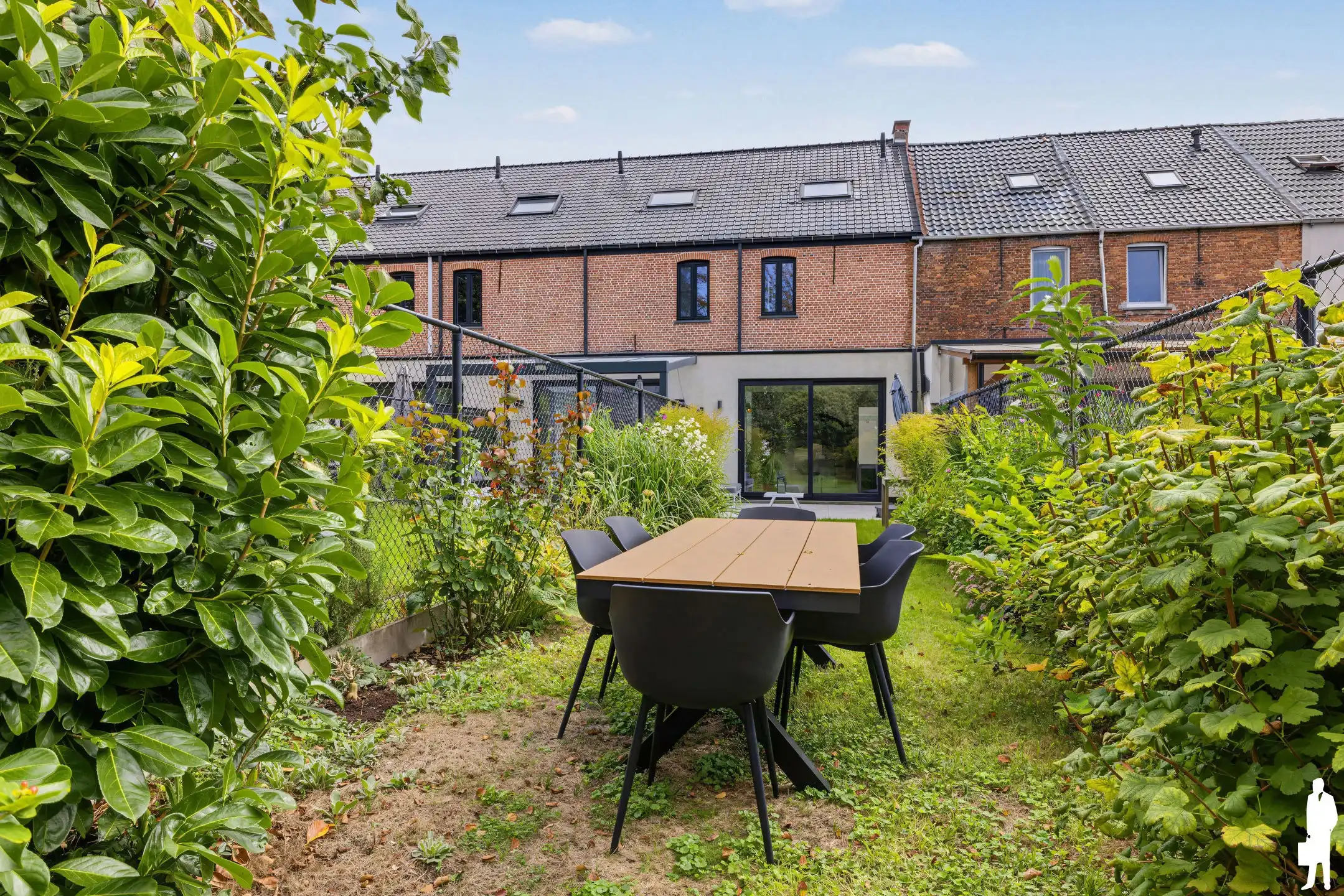 Energiezuinige gerenoveerde woning met 3 slpk en tuin foto 17