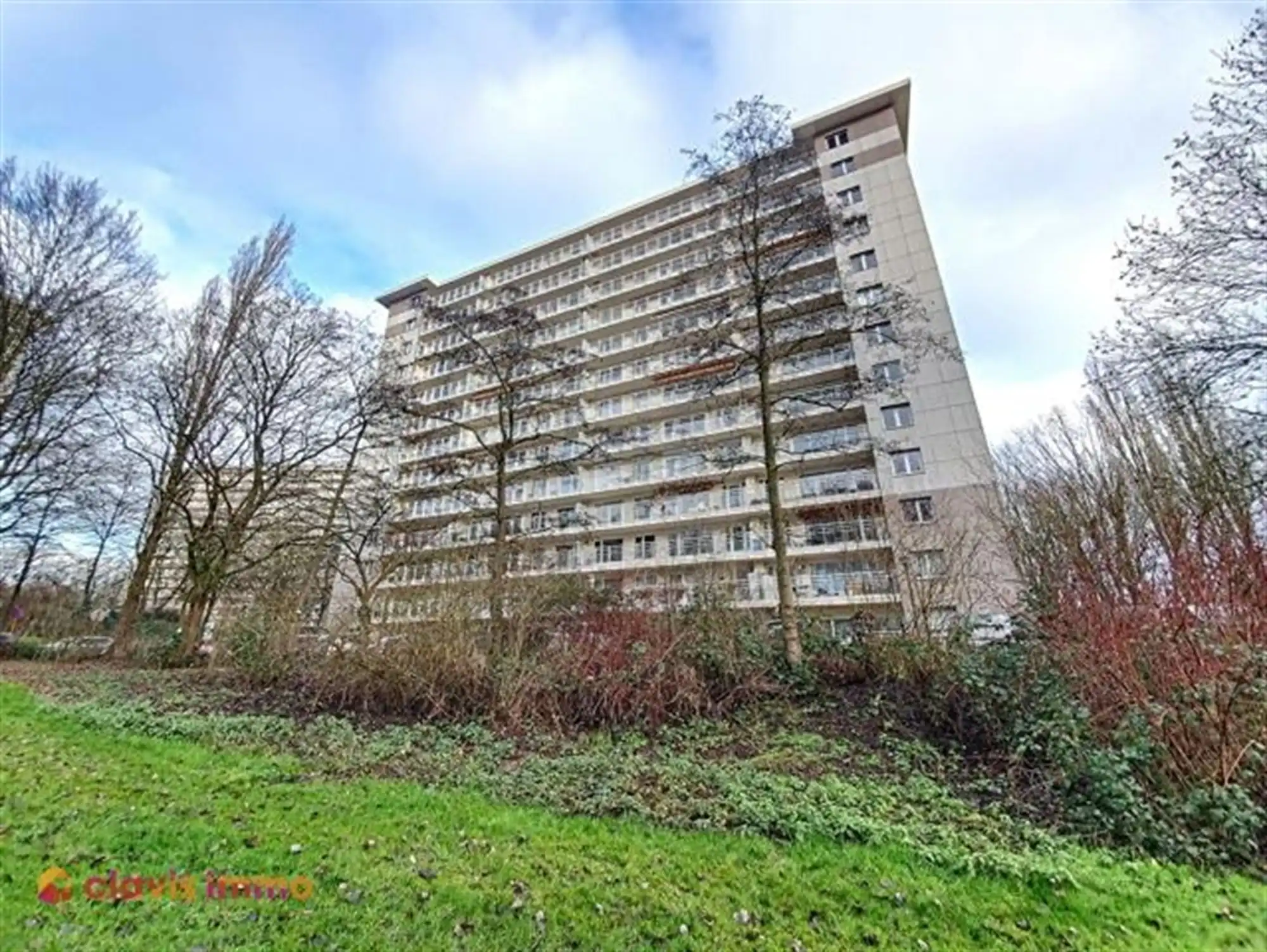 Zeer mooi appartement met 1 slaapkamer en groot terras foto 11