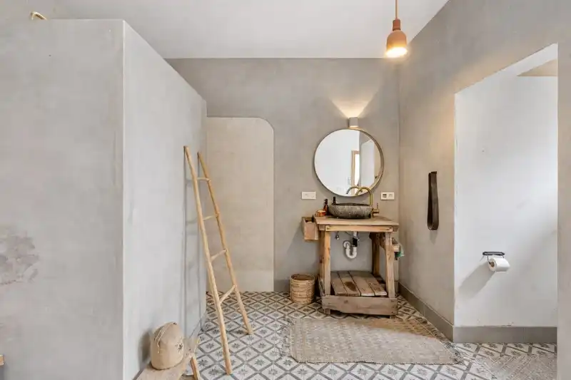 Karaktervolle interbellumwoning met loods nabij de Markt van Gavere foto 29