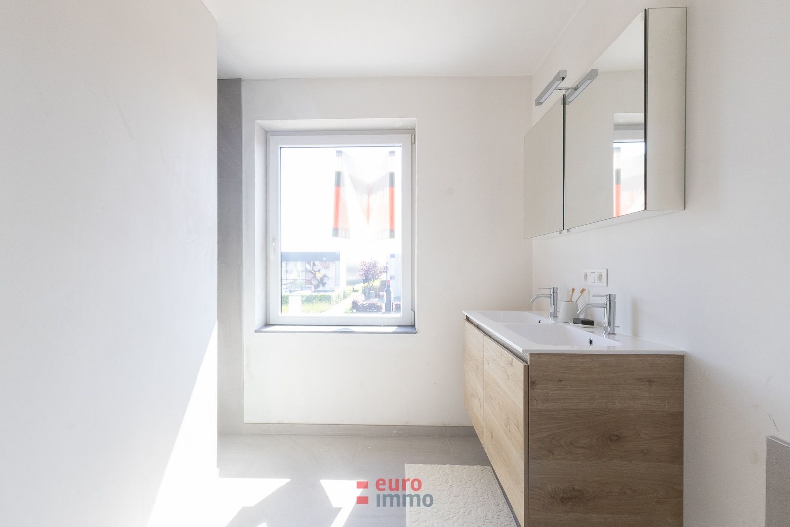 Luxueuze nieuwbouwwoning op centrale locatie in Torhout! foto 34