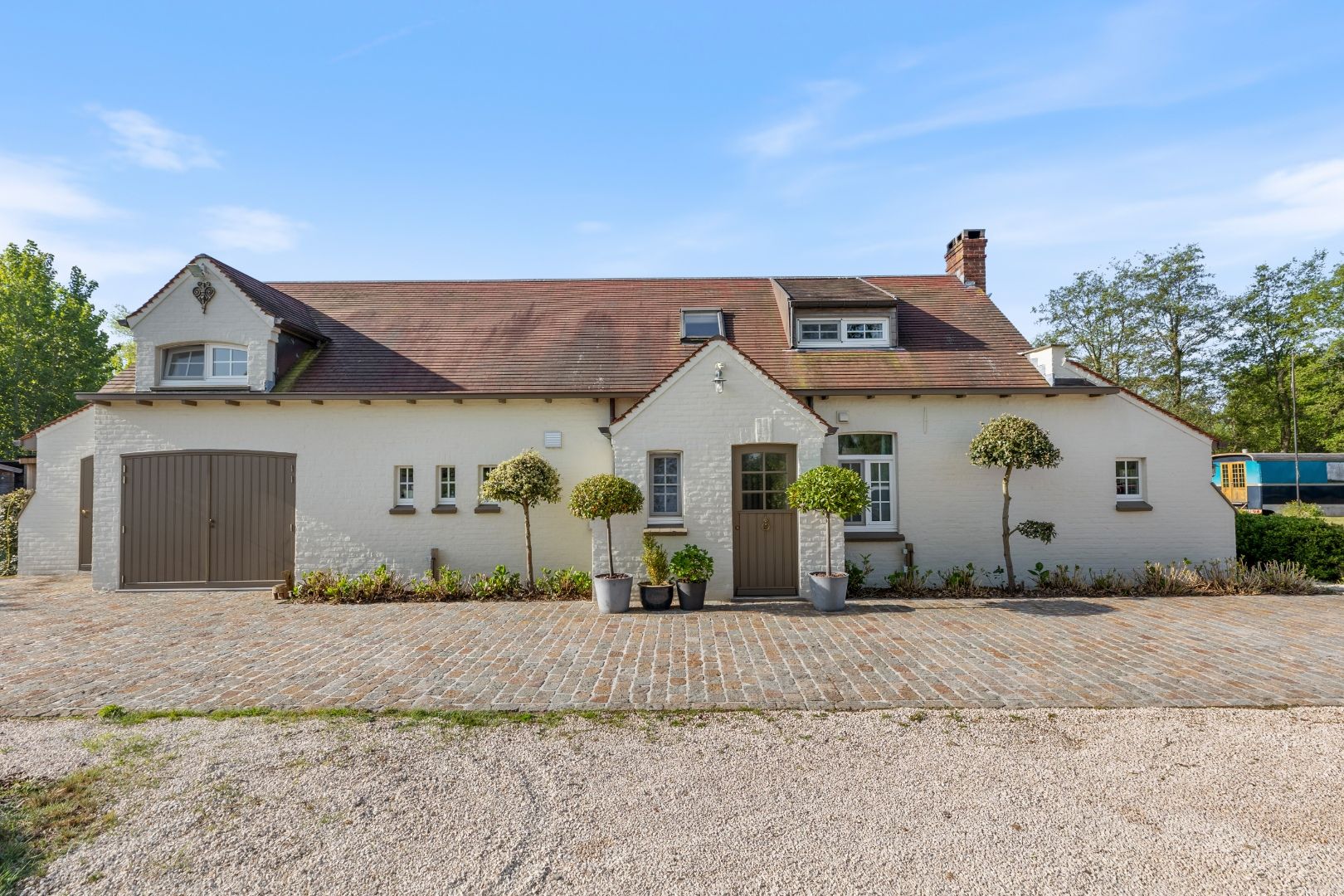 Unieke woning gelegen in natuurgebied. foto {{pictureIndex}}