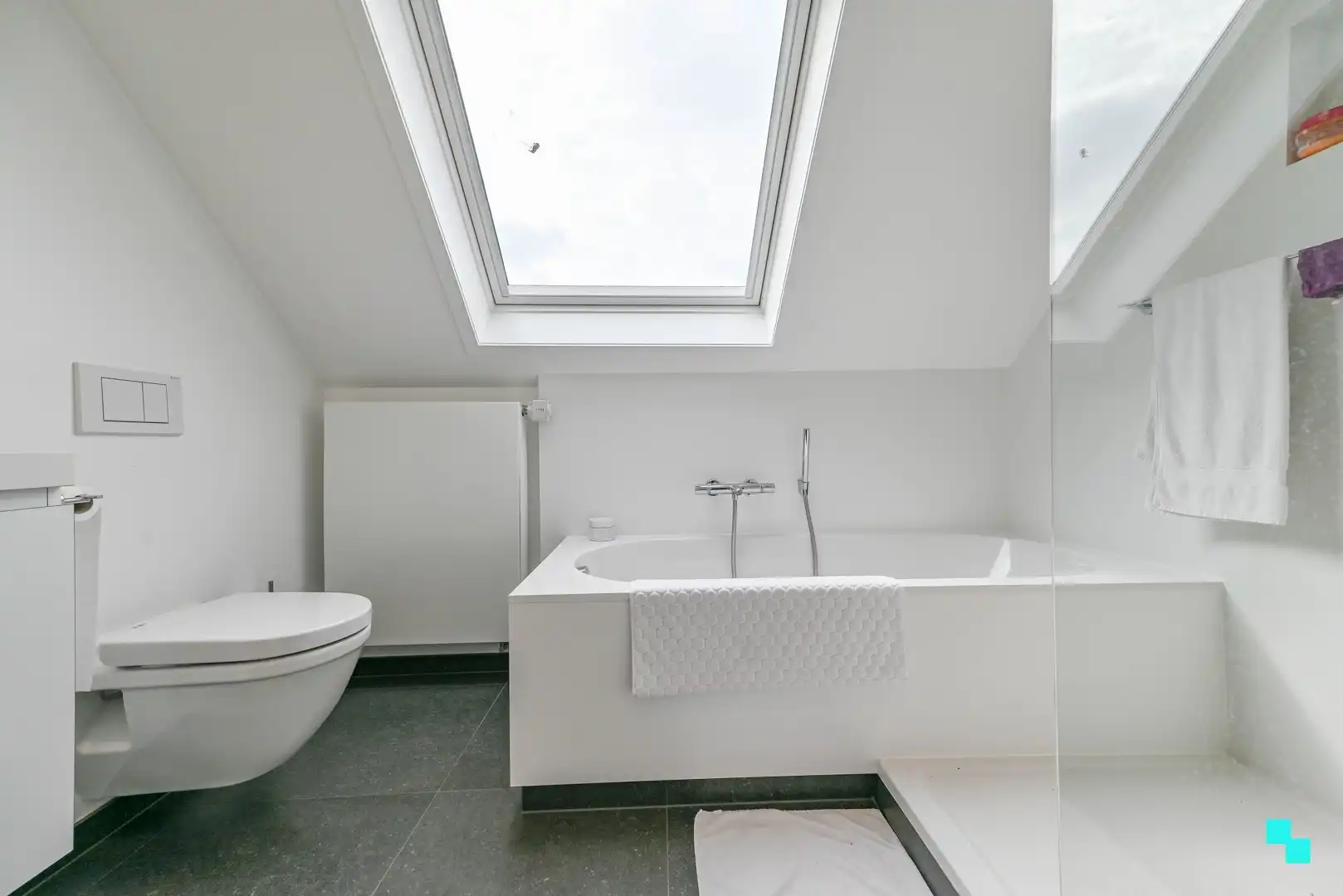 Charmante alleenstaande villa met prachtig landelijk uitzicht en ruime tuin foto 26